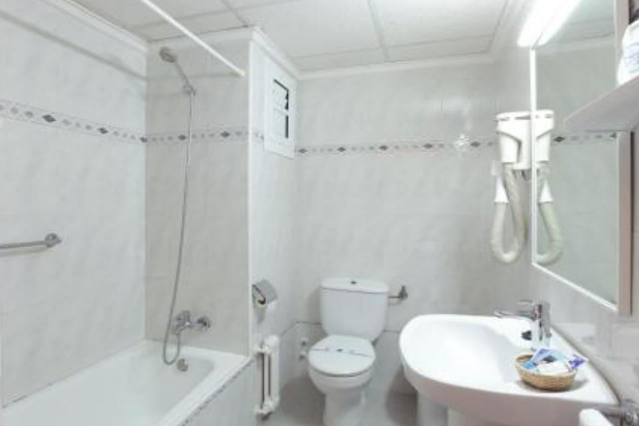 Hotel Bilbaino بينايدورم المظهر الخارجي الصورة